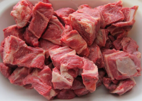 Wild goat curry portions, bone-in and wild-harvested in regional Australia. Ideal for stews and curries. Ethically sourced and full of flavour. Supplied frozen, 10–12kg cartons.